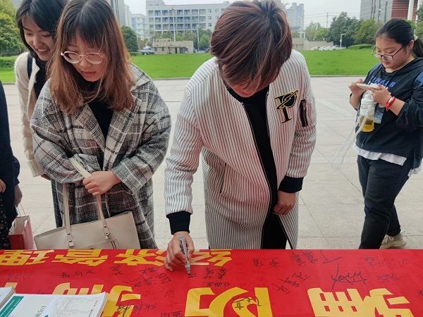 照片3(1).jpg