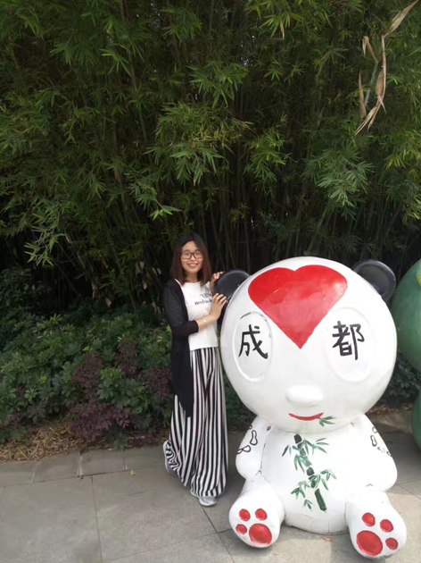逯云芳.jpg