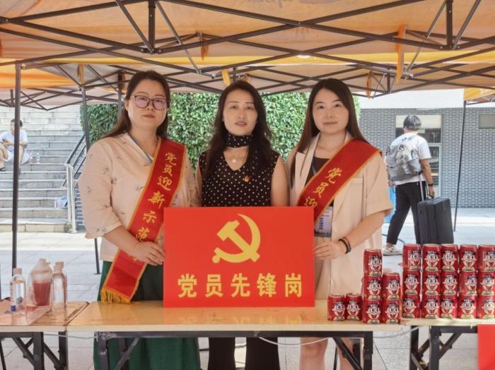 图片十五.jpg