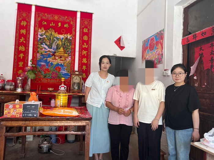 走访1.png
