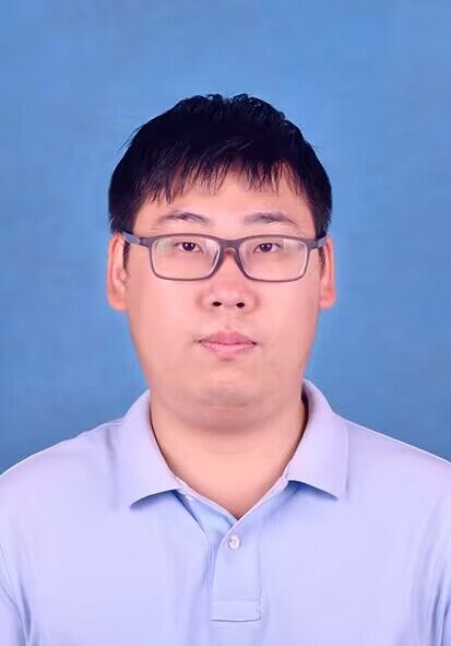 耿世杰.jpg