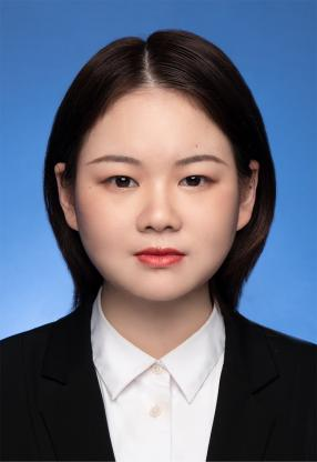 章群玲.png