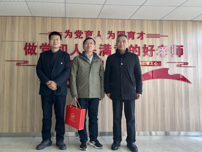 慰问武云亮.jpg
